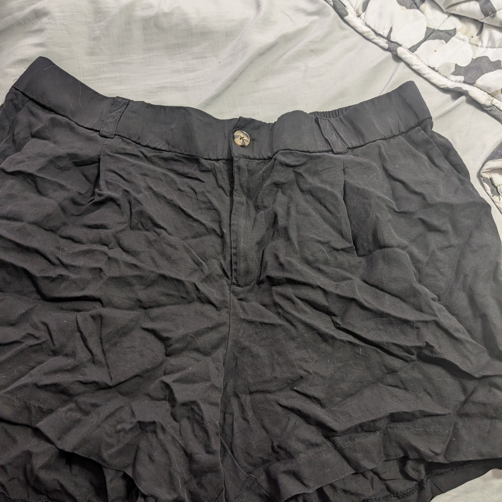 torrid Black Elastic-Waist Shorts